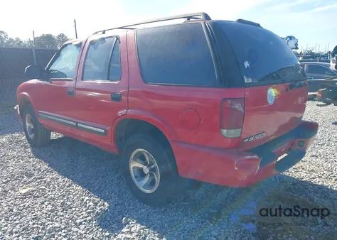 2000 Chevrolet Blazer Ls from USA, damaged, VIN 1GNCS13W5YK192360